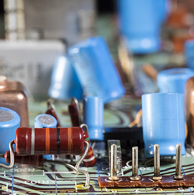 電力系統諧波對金屬化膜電容器老化的影響